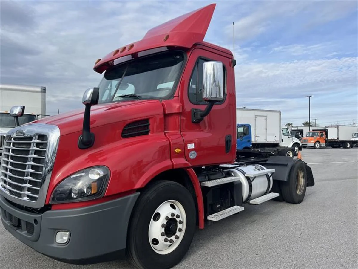 2019 Freightliner Cascadia in Beltsville, MD