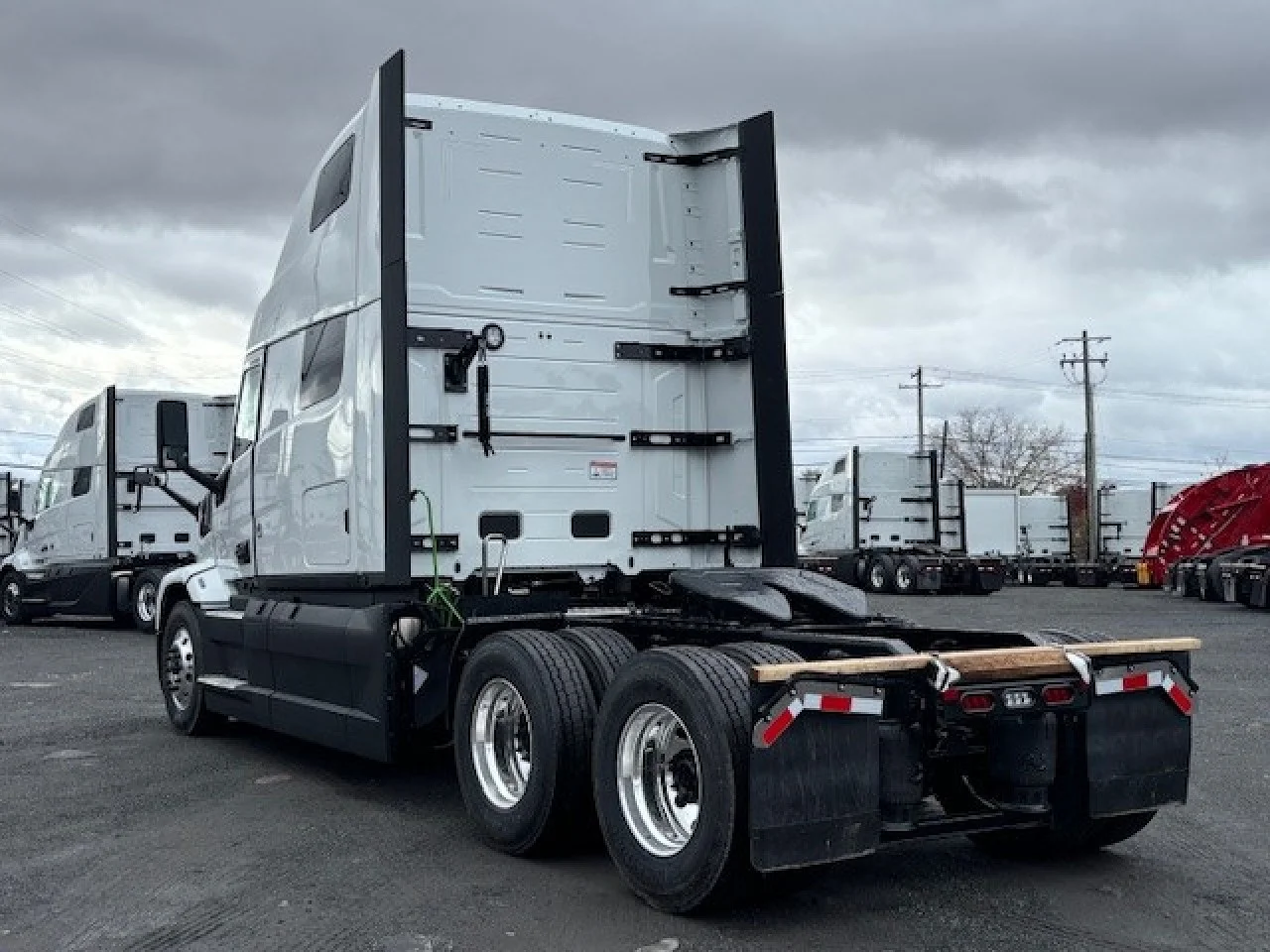 2026 Mack Pinnacle in Harrisburg, PA — photo 3