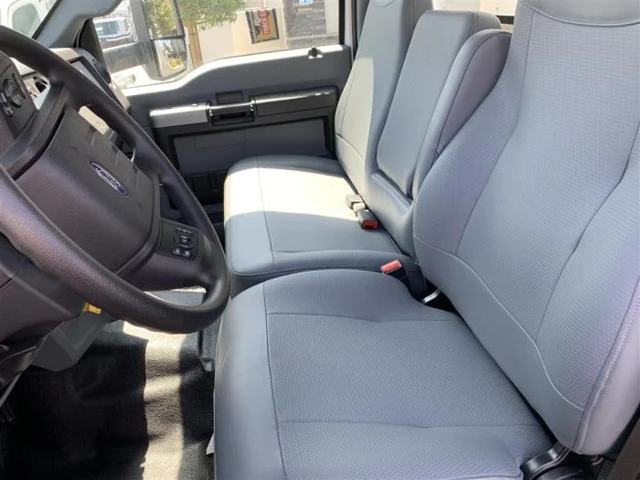 2027 Ford F-750 — photo 12
