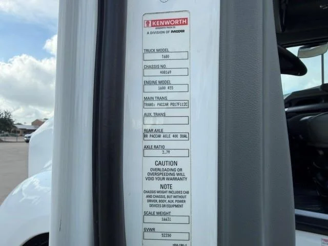 2020 Kenworth T680 — photo 24