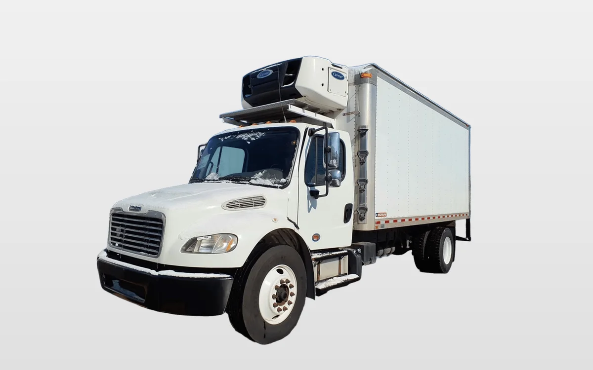 2018 Freightliner M2 106 - image 1