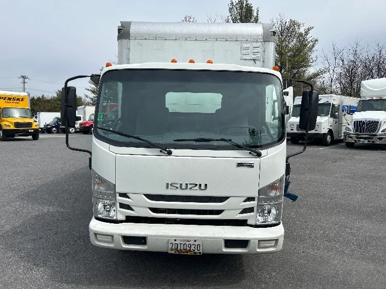 2020 Isuzu NPR - image 2