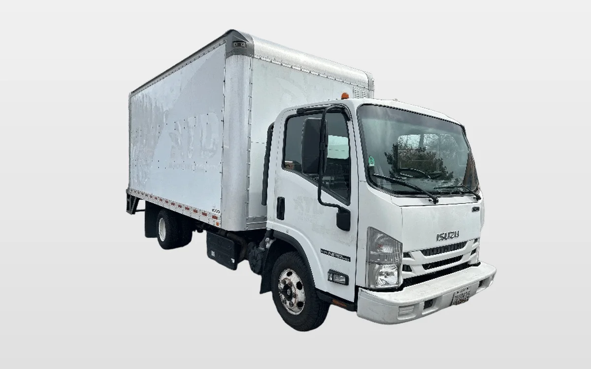 2020 Isuzu NPR - image 1