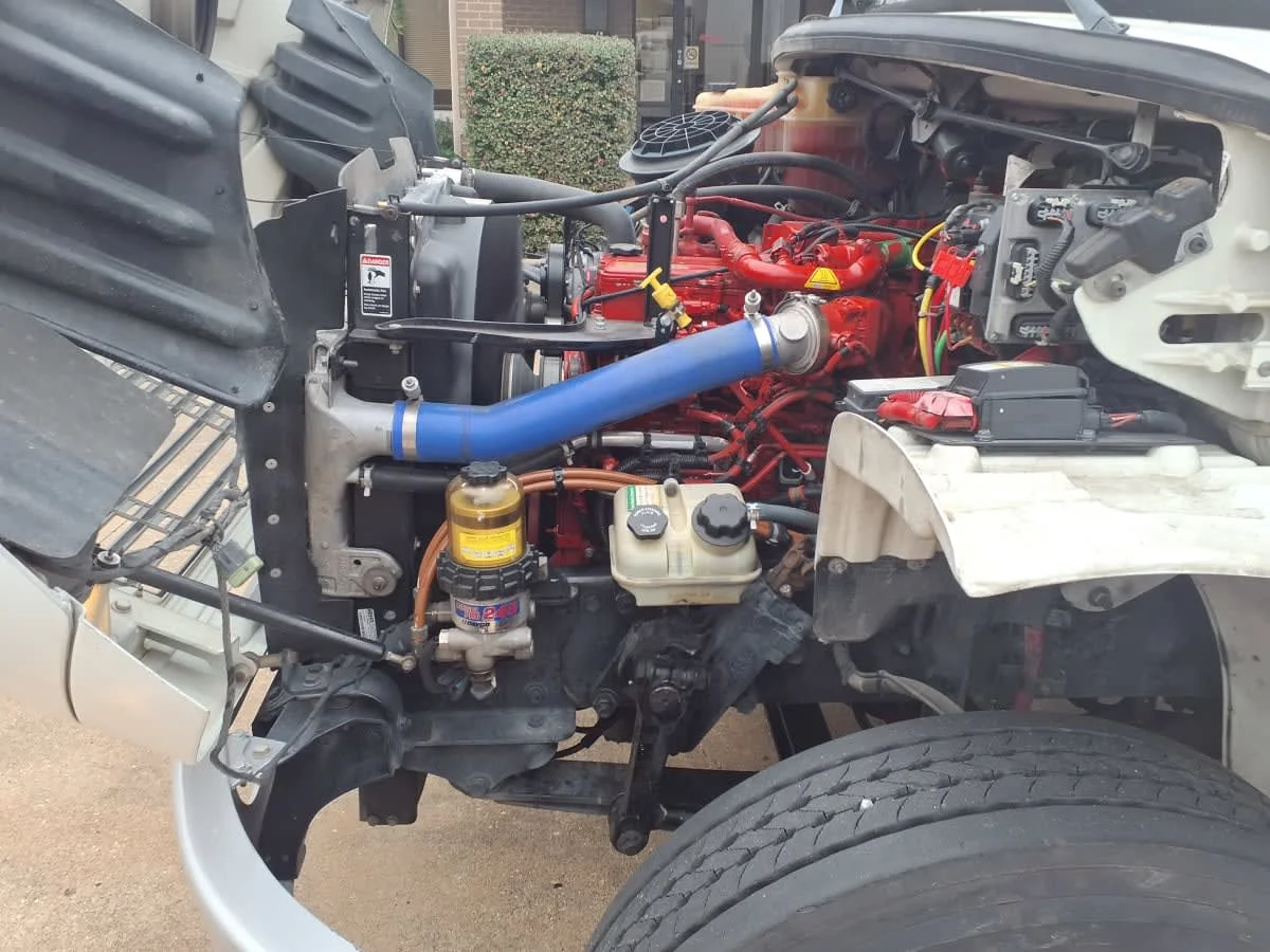 2019 Freightliner M2 106 in Houston, TX — photo 10