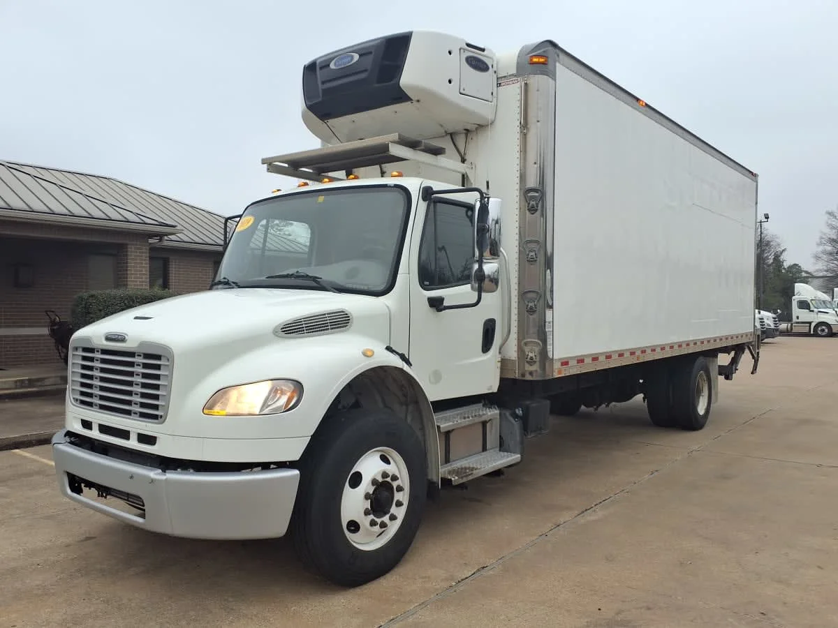 2019 Freightliner M2 106 in Houston, TX