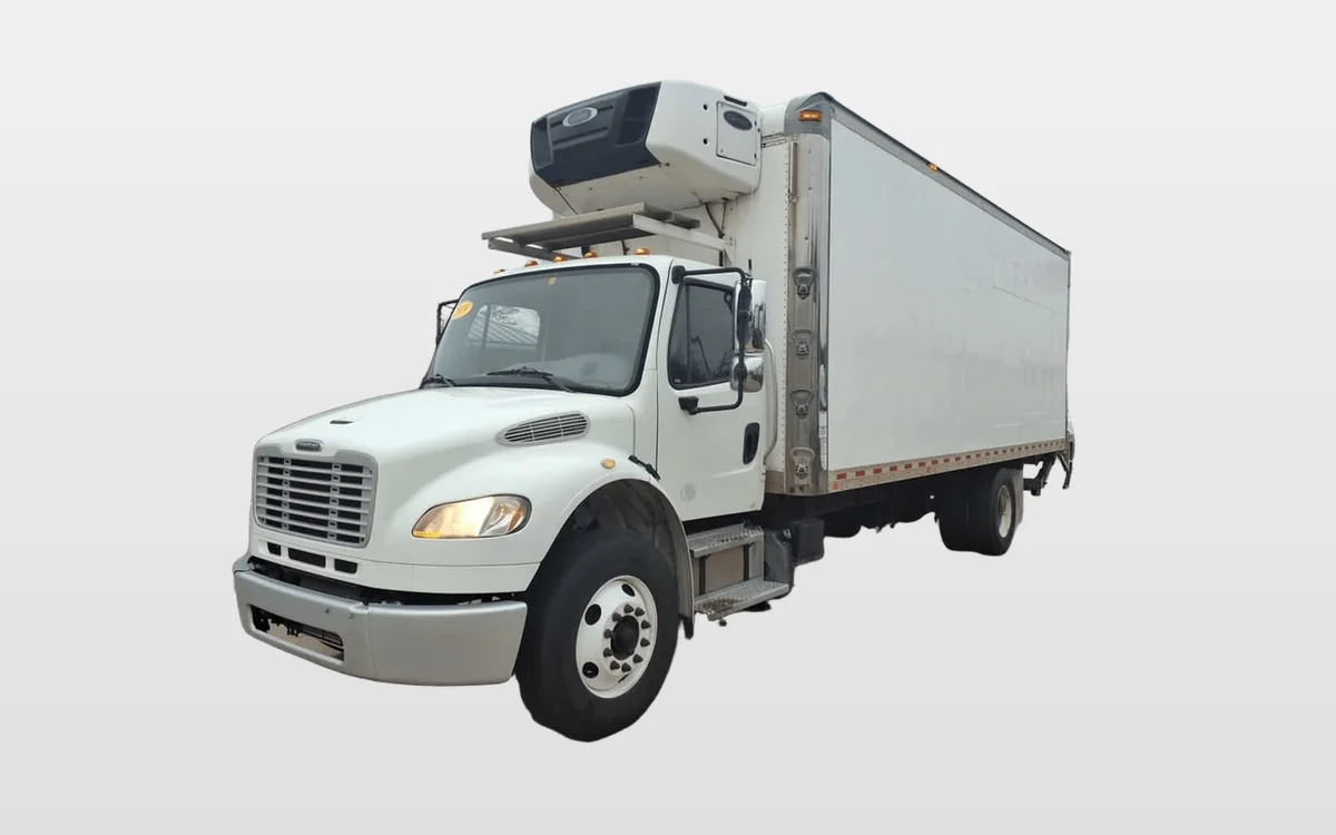 2019 Freightliner M2 106 - image 1