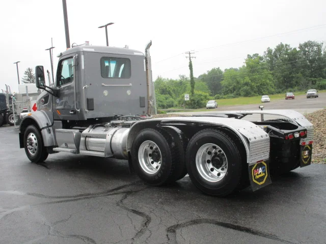 2020 Peterbilt 567 - image 3