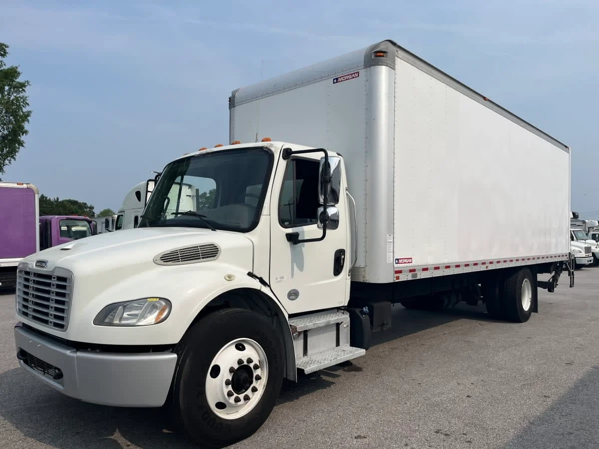 2020 Freightliner M2 106