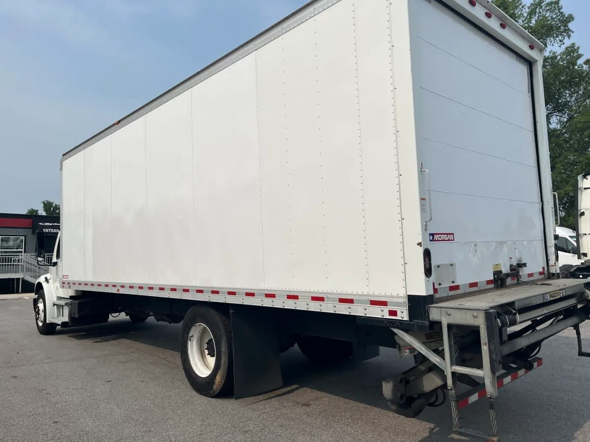 2020 Freightliner M2 106 in Beltsville, MD — photo 6