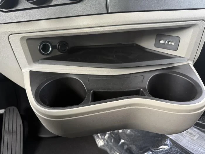 2026 Peterbilt 579 - image 38