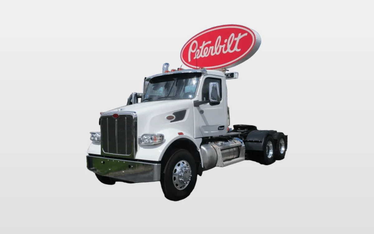 2026 Peterbilt 567 - image 1
