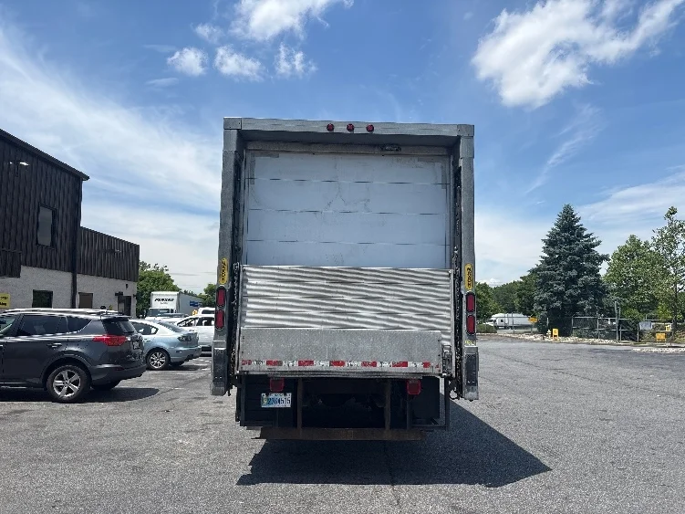 2019 Freightliner eM2 in Montgomery, NY — photo 7