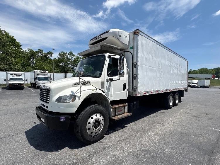 2019 Freightliner eM2 in Montgomery, NY — photo 3