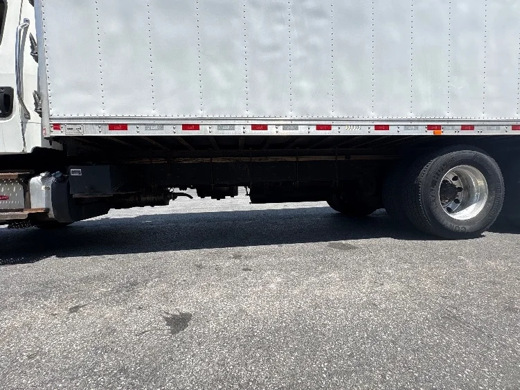 2019 Freightliner eM2 in Montgomery, NY — photo 5