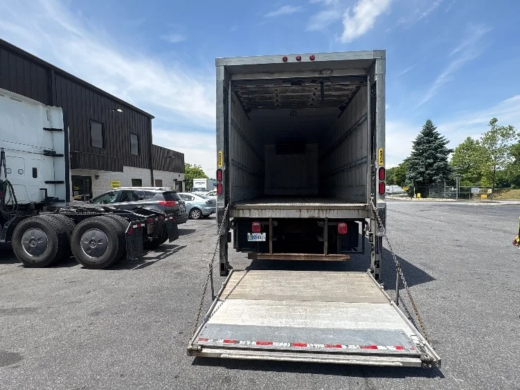 2019 Freightliner eM2 in Montgomery, NY — photo 9