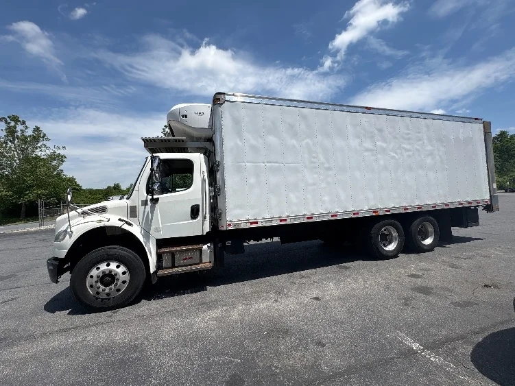 2019 Freightliner eM2 in Montgomery, NY — photo 4