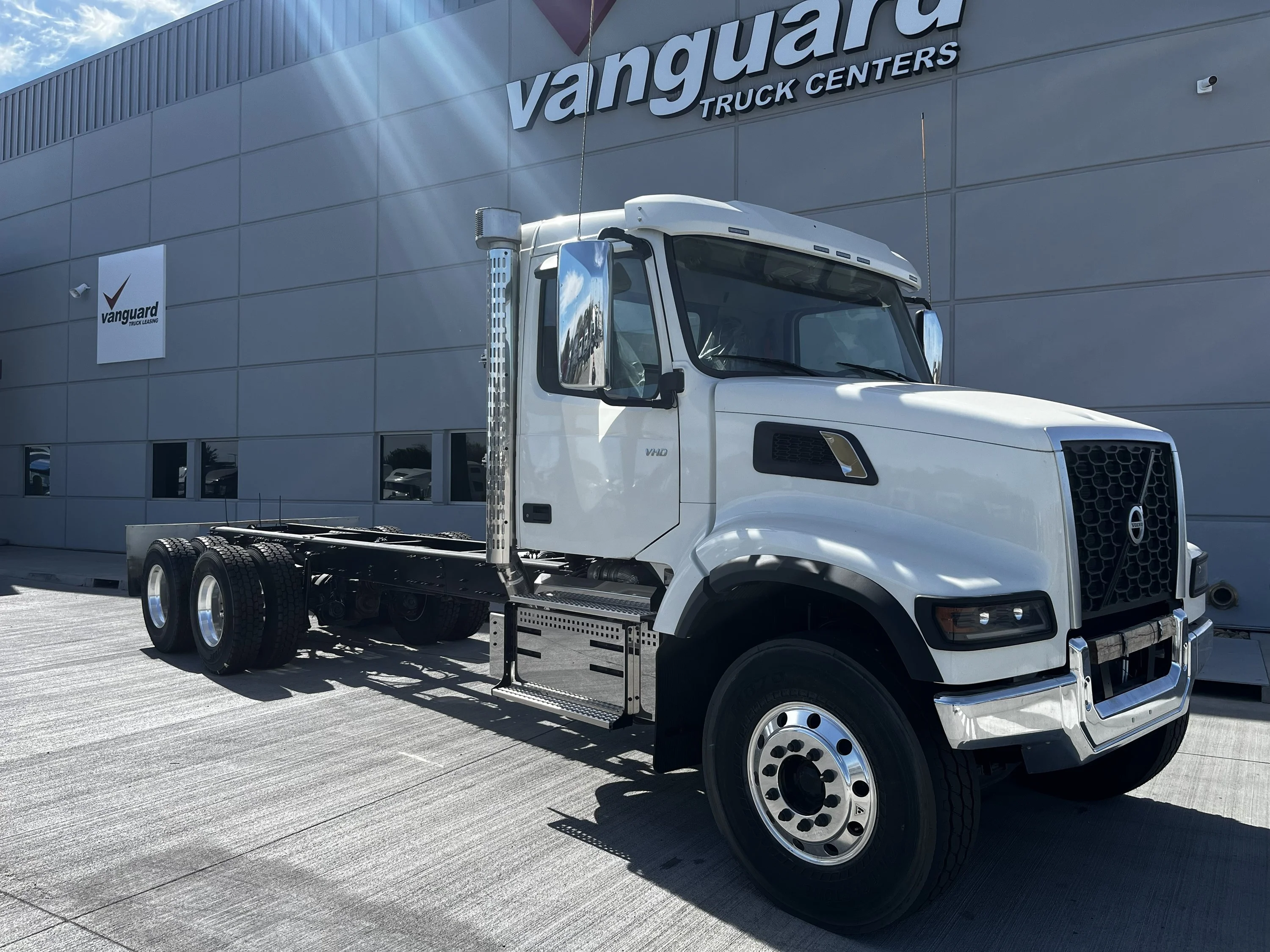 2026 Volvo VHD 300