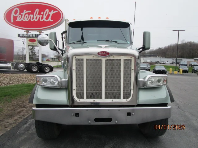 2020 Peterbilt 567 - image 8