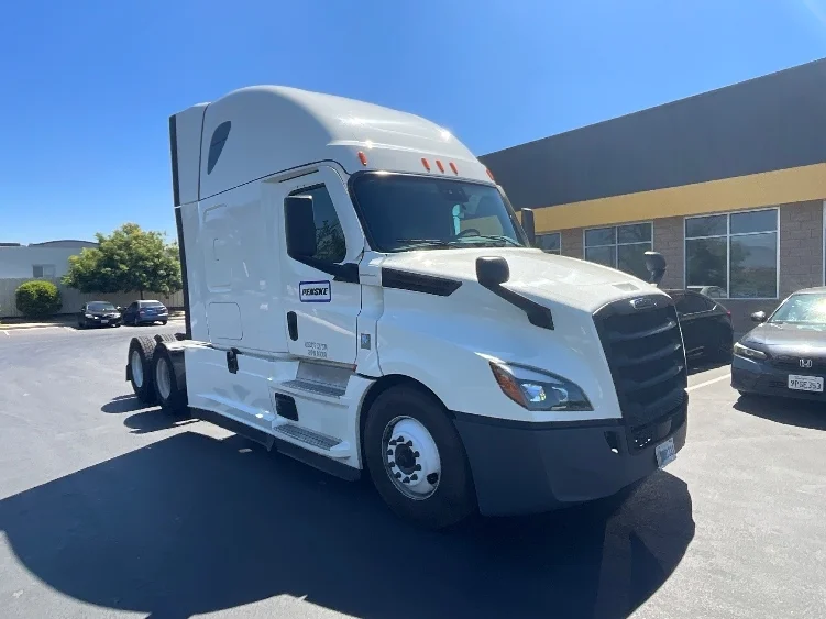 2021 Freightliner in Torrance, CA