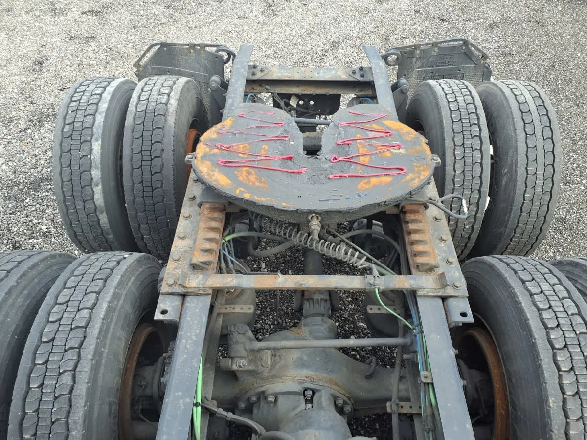 2021 Freightliner Cascadia - image 15