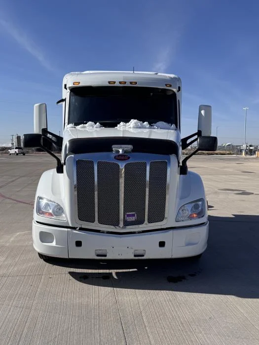 2022 Peterbilt 579 in Odessa, TX — photo 3