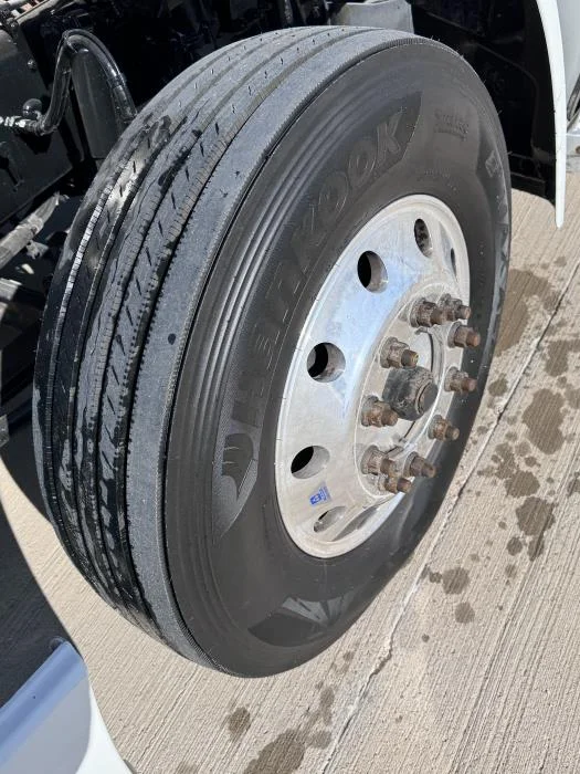 2022 Peterbilt 579 in Odessa, TX — photo 16