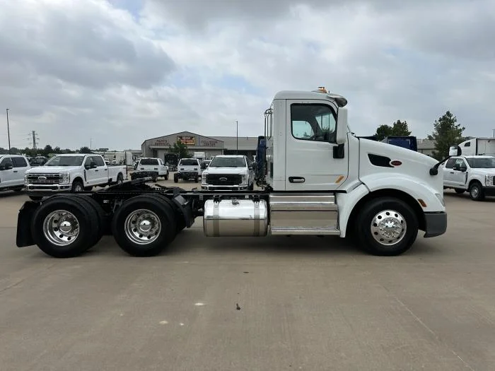 2021 Peterbilt 579 in Oklahoma City, OK — photo 5