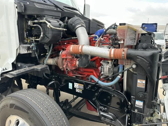 2021 Peterbilt 579 in Oklahoma City, OK — photo 11