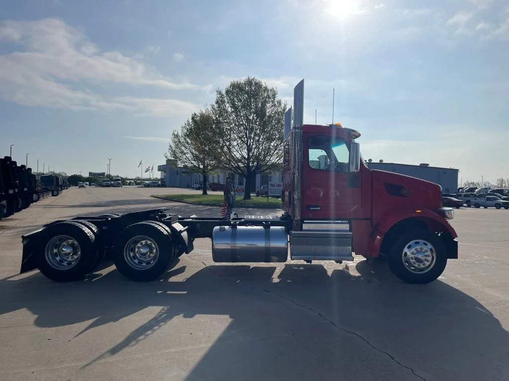 2020 Peterbilt 567 - image 6