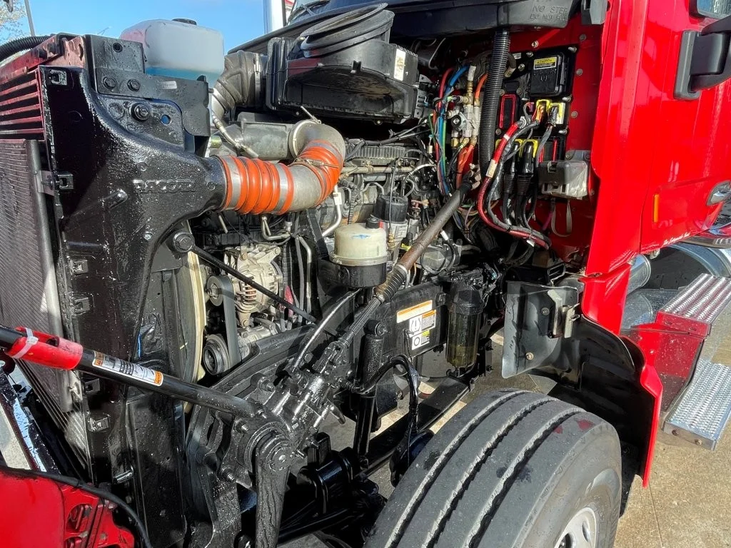 2020 Peterbilt 567 - image 9