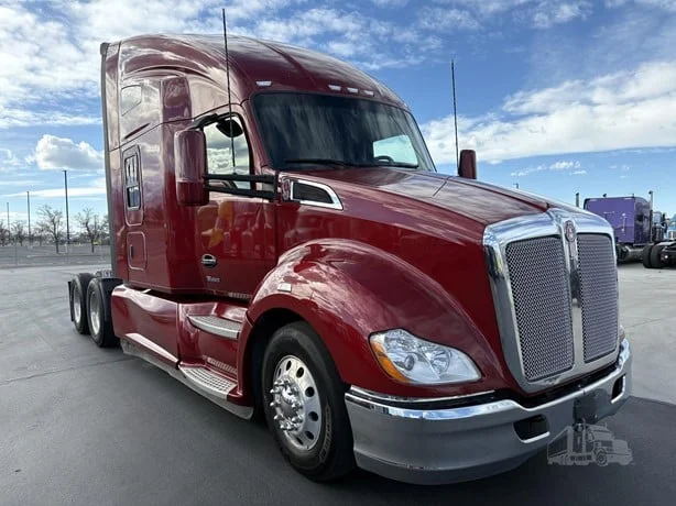 2023 Kenworth T680 - image 5