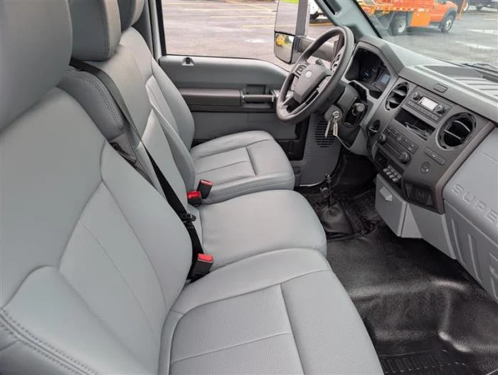 2027 Ford F-750 — photo 16