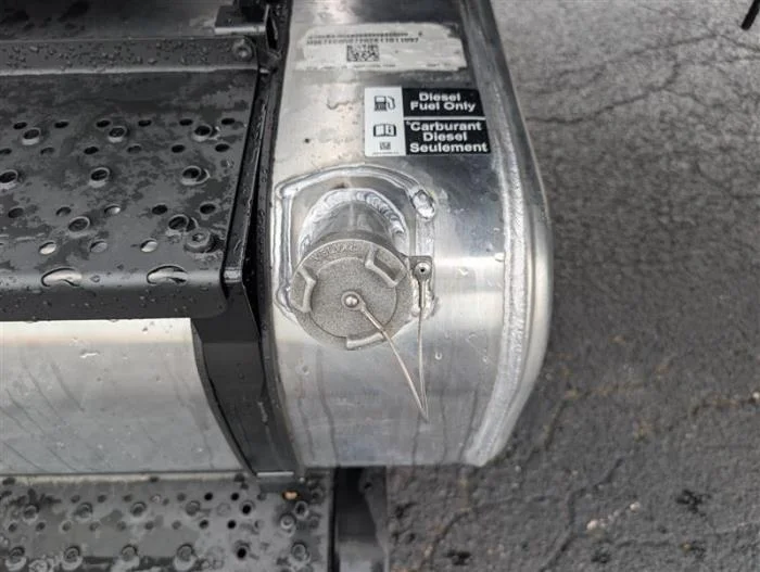 2027 Ford F-750 — photo 15