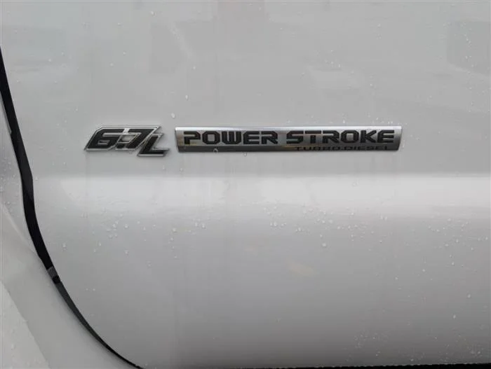 2027 Ford F-750 — photo 29