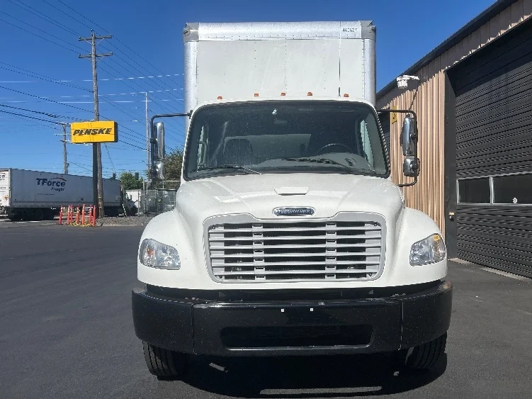 2022 Freightliner eM2 in Portland, OR — photo 2
