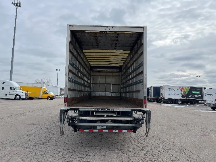 2020 Freightliner M2 106 - image 8