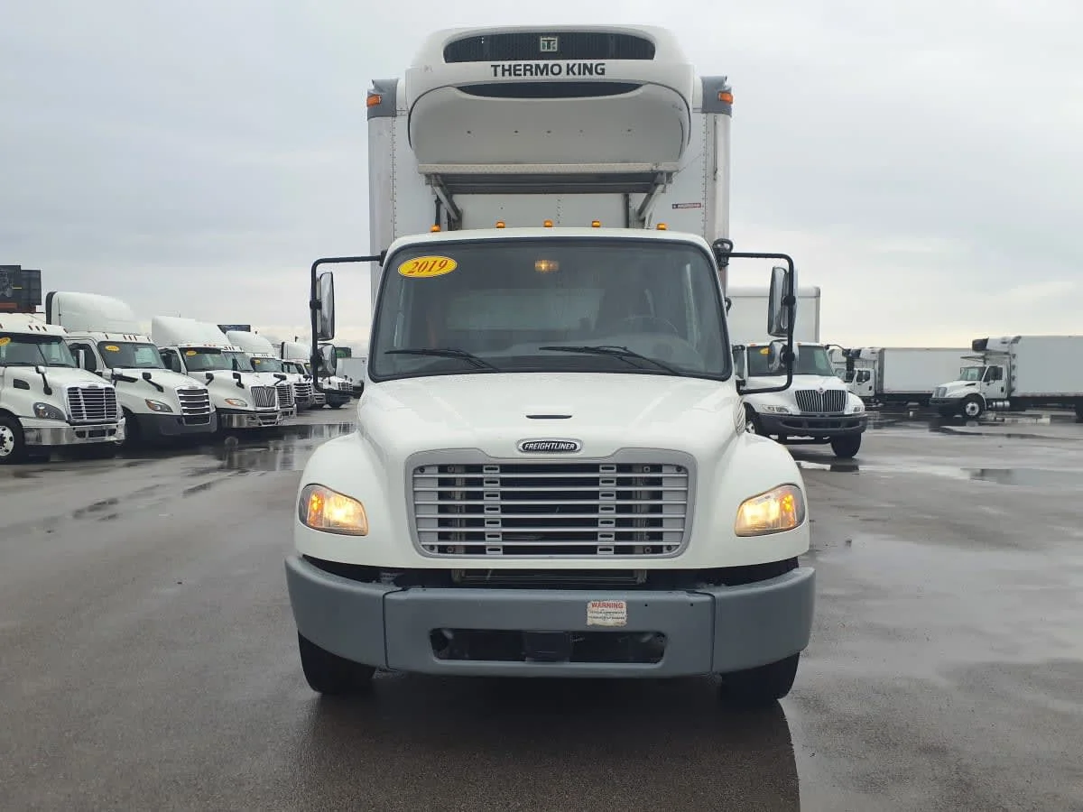 2019 Freightliner M2 106 in Clarksville, IN — photo 2