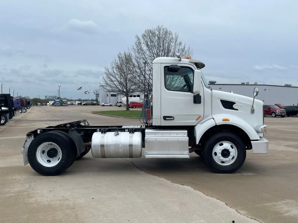 2020 Peterbilt 567 - image 6