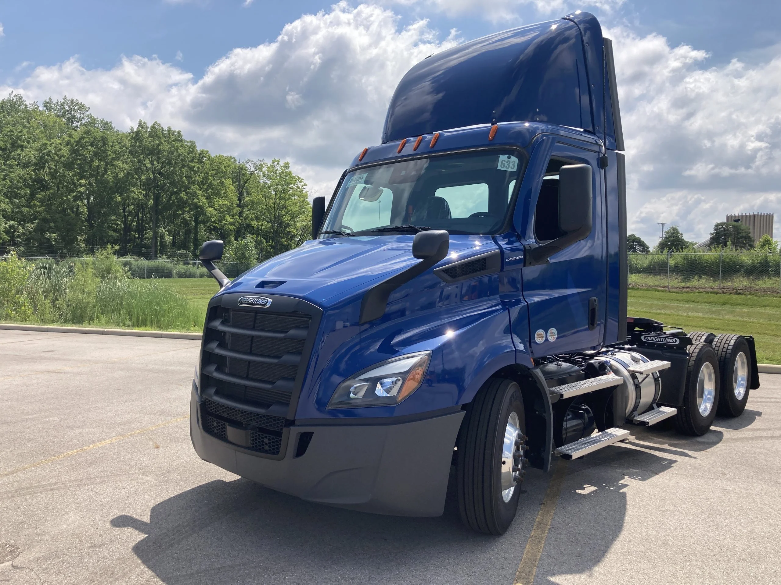 2025 Freightliner Cascadia in Fremont, IN