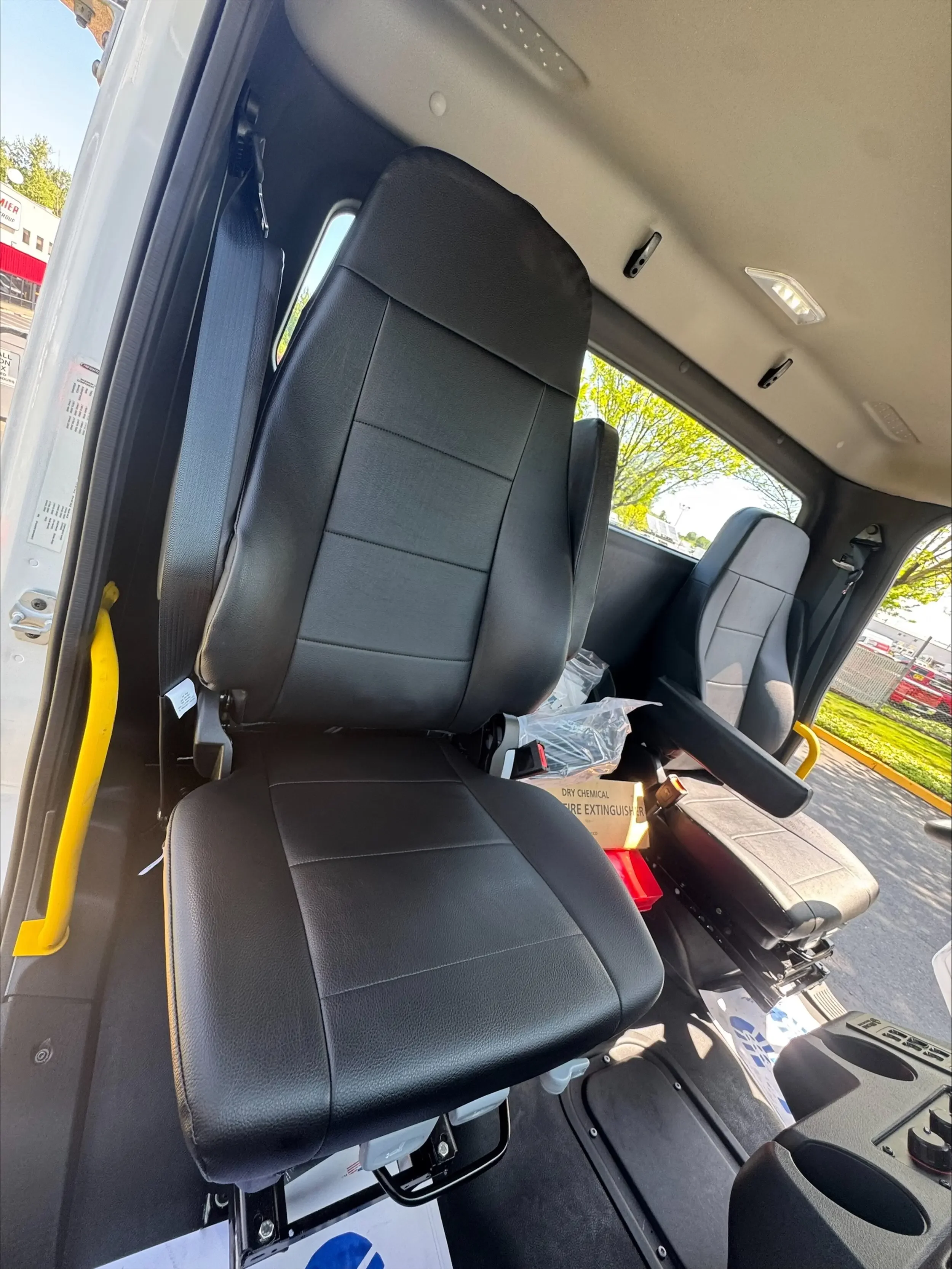 2025 Freightliner 108SD in Portland, OR — photo 14