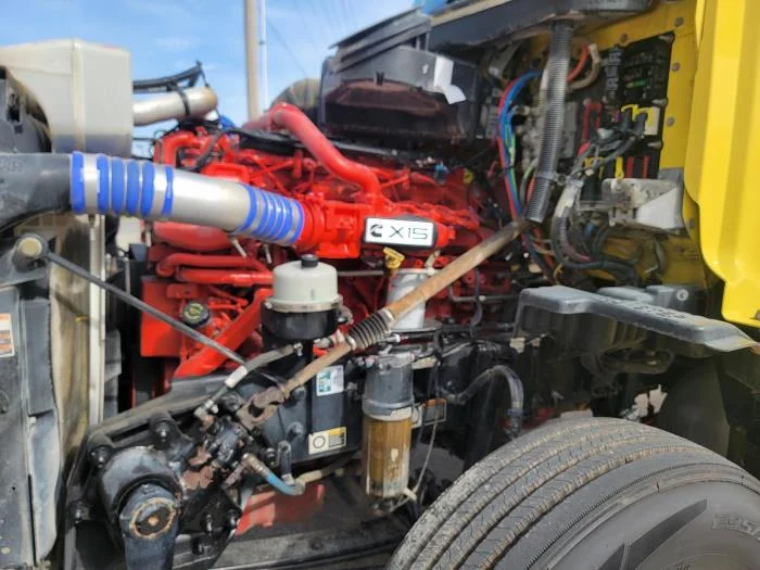 2021 Peterbilt 579 - image 10