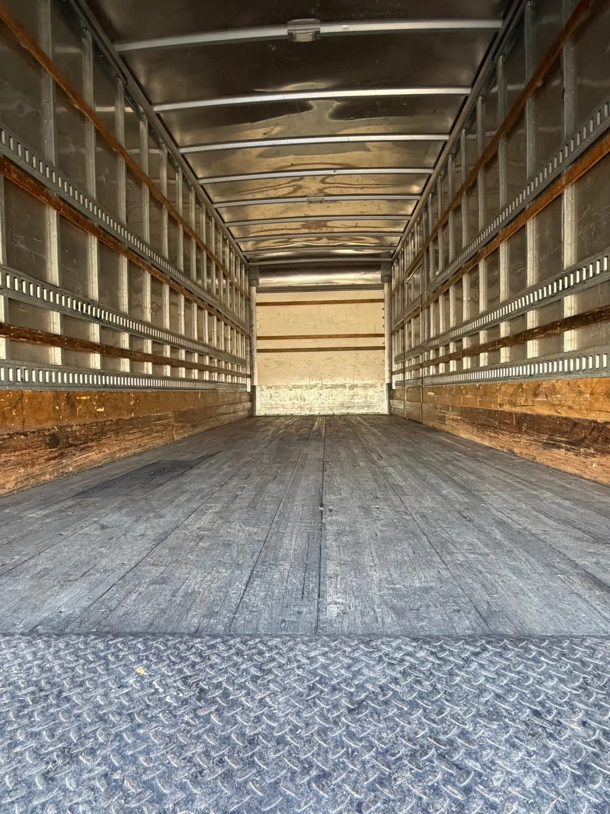 2018 Freightliner M2 106 in Fontana, CA — photo 8