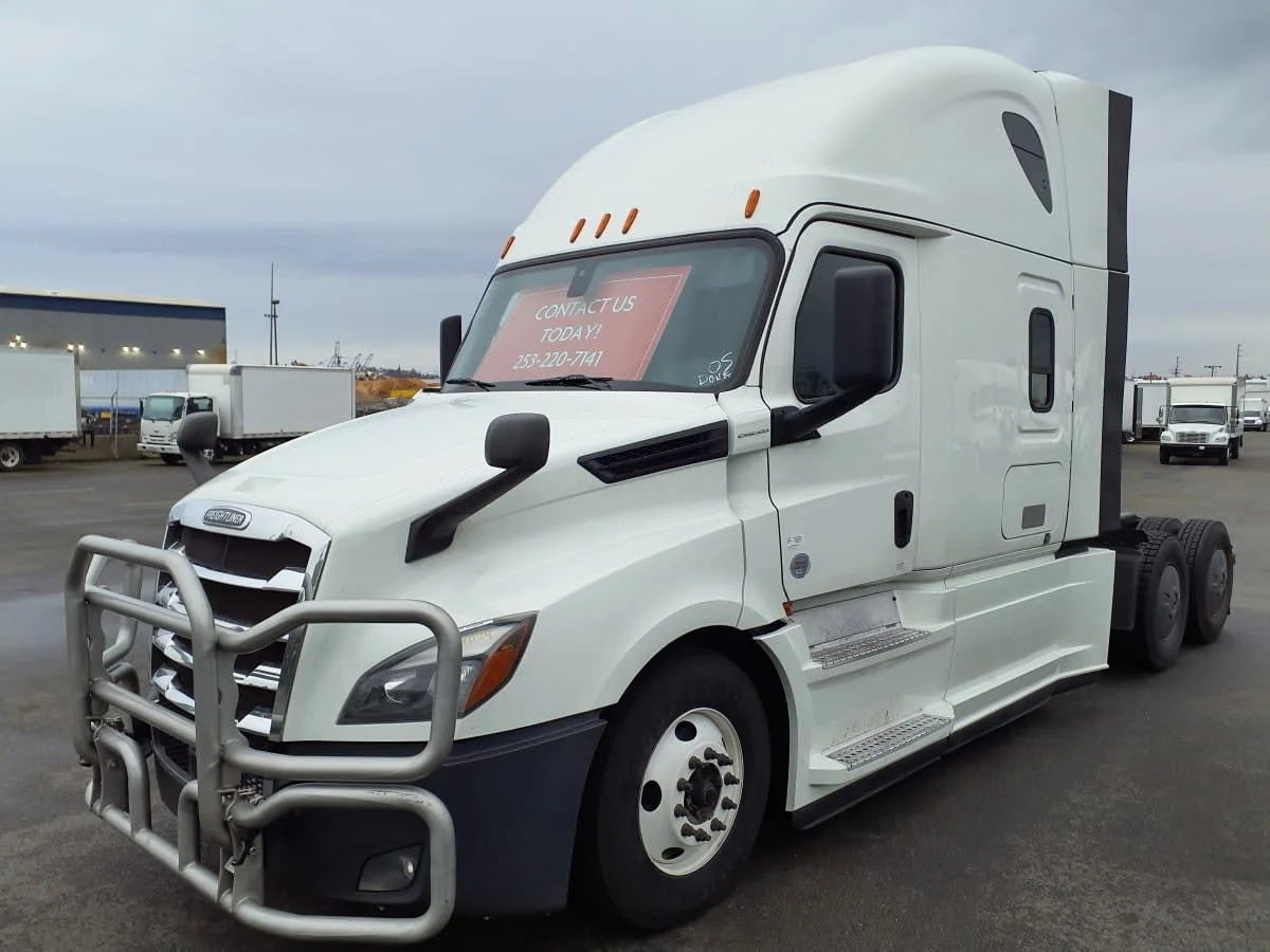 2020 Freightliner Cascadia in Tacoma, WA