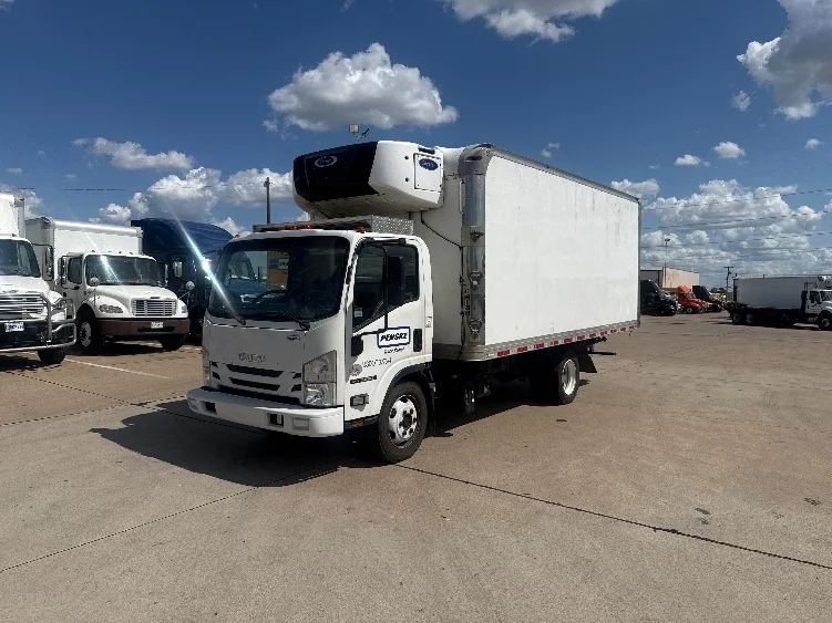 2020 Isuzu NRR in Dallas, TX — photo 3