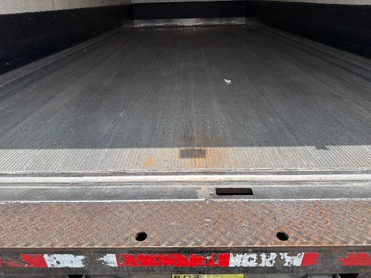 2020 Isuzu NRR in Dallas, TX — photo 10