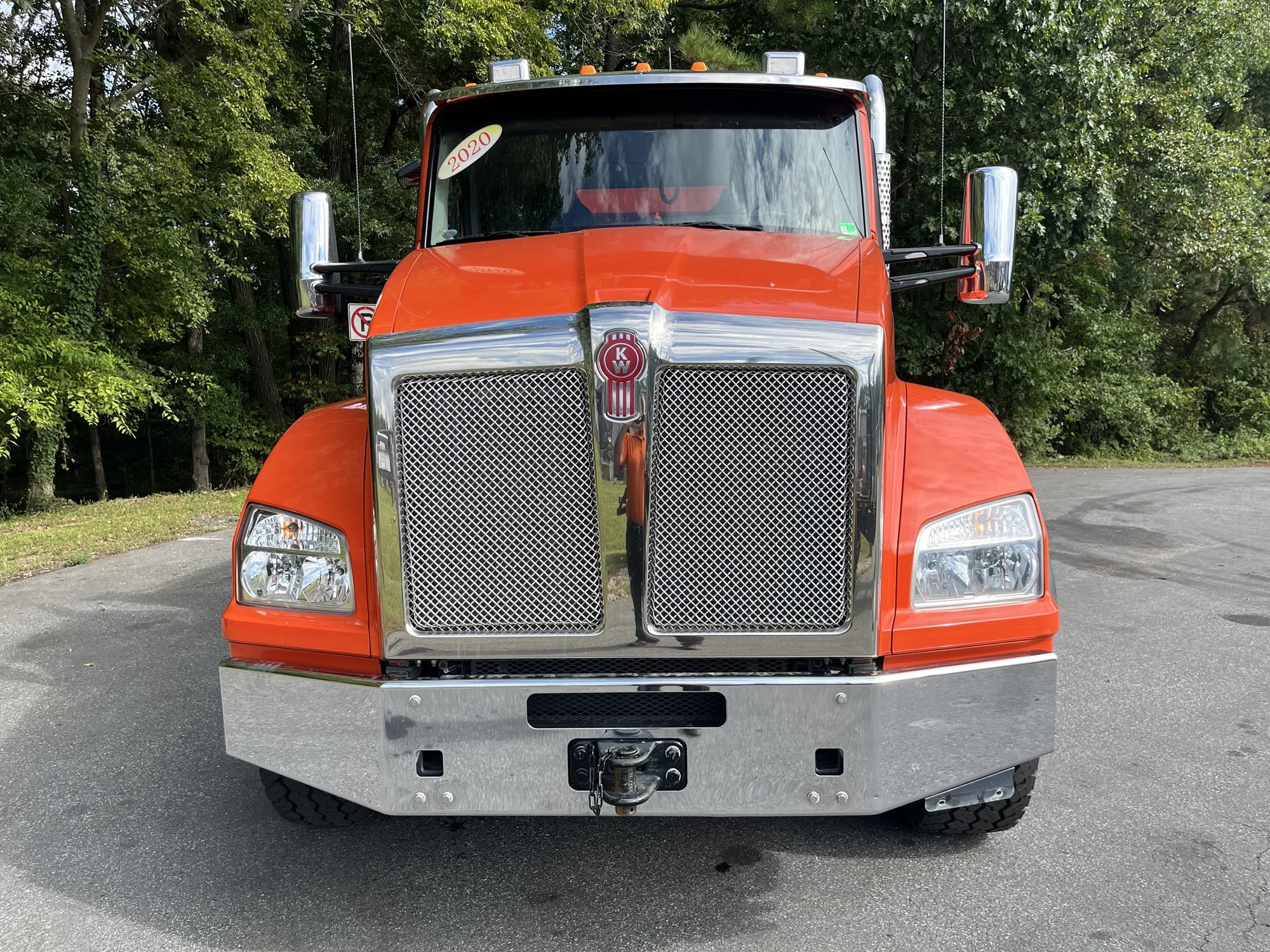 2020 Kenworth T880 - image 2