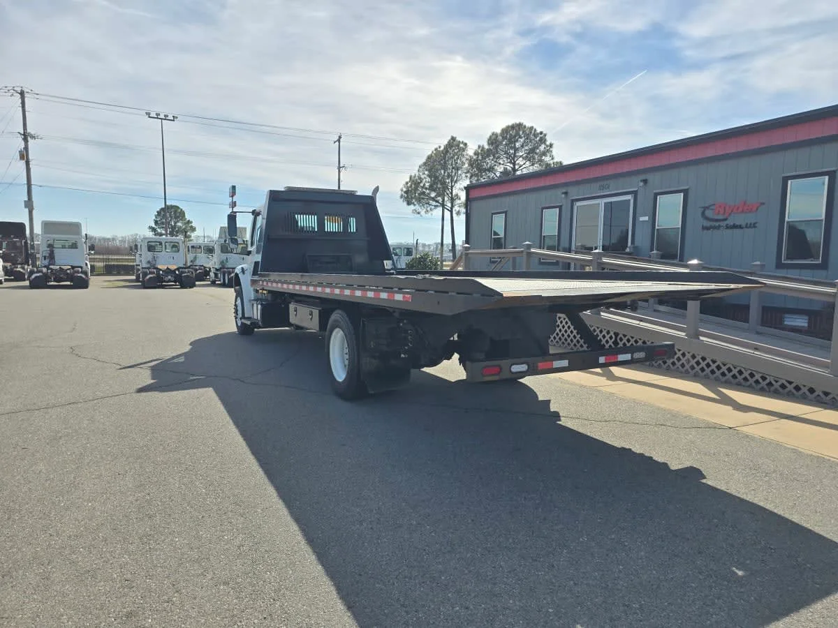 2020 Freightliner M2 106 in North Little Rock, AR — photo 6