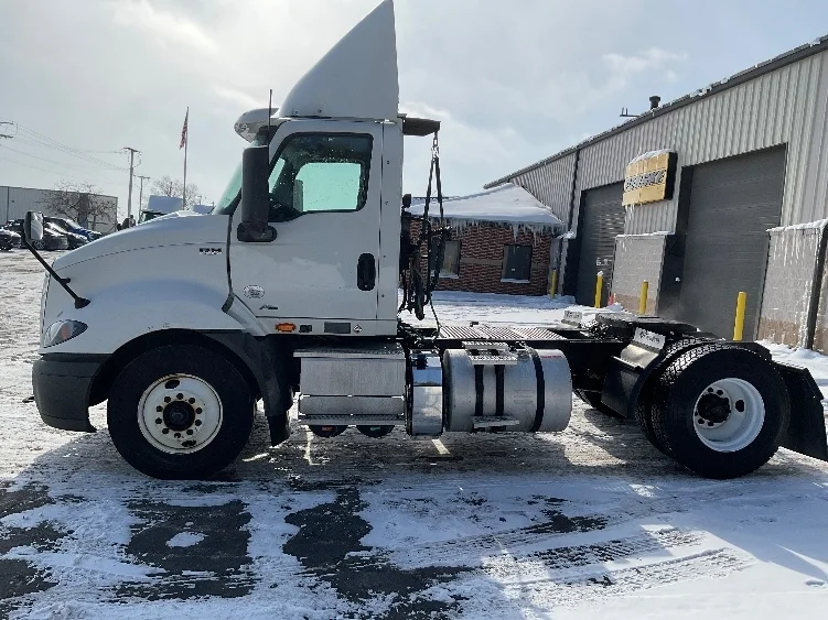 2019 International RH in La Porte, IN — photo 4