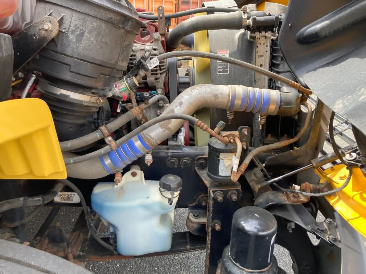 2021 Freightliner M2 106 in Springfield, MA — photo 10