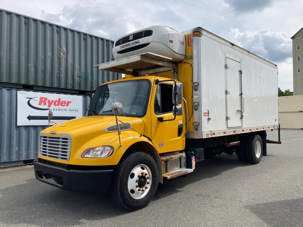 2021 Freightliner M2 106